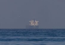 tankers-passing-through-strait-of-hormuz-will-have-to-pay-cryptocurrency-toll