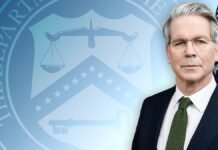 trump-aides-caught-with-pants-down-as-iran-war-gooses-inflation