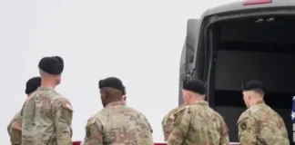 a-redditor-criticized-ice-trump-is-trying-to-unmask-them-by-dragging-the-company-to-a-secret-grand-jury.