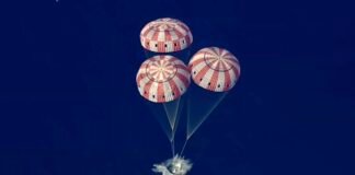 four-astronauts-are-back-home-after-a-daring-ride-around-the-moon