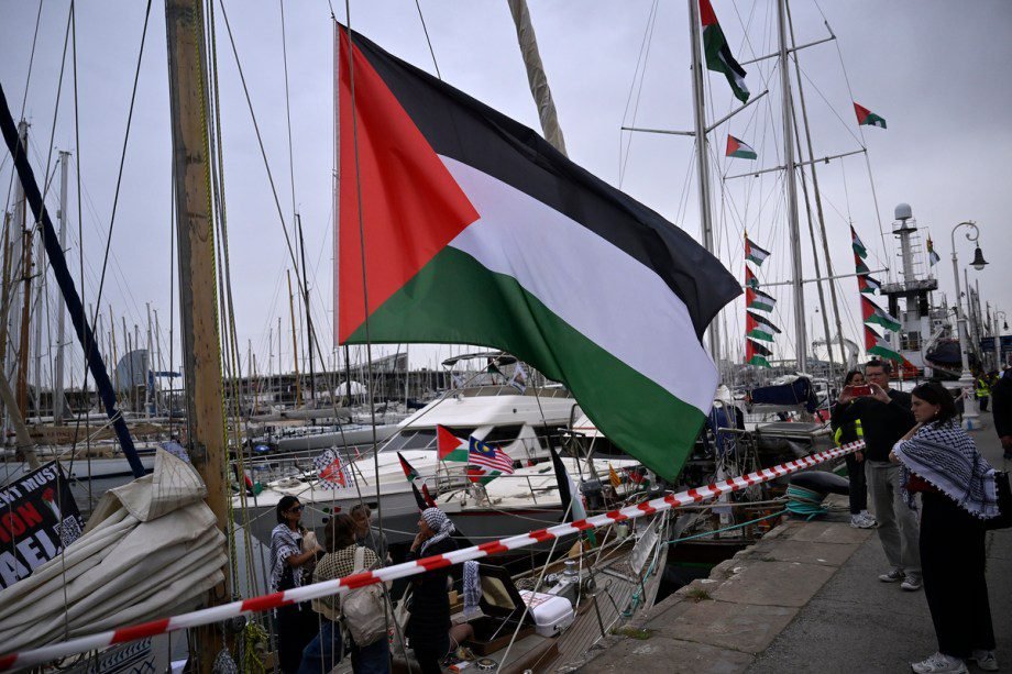 global-sumud-flotilla-ships-docked-in-barcelona-ahead-of-second-voyage-to-gaza global-sumud-flotilla-ships-docked-in-barcelona-ahead-of-second-voyage-to-gaza