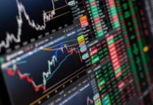 eu-warned-of-‘double-whammy’-risk-from-markets-and-private-credit