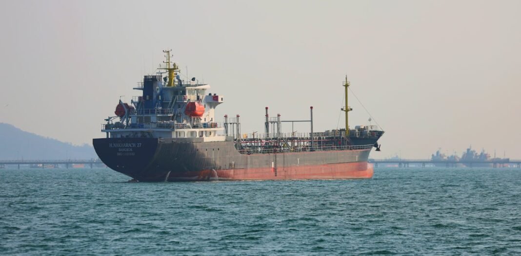 us-naval-blockade-of-strait-of-hormuz:-what-it-involves-and-the-risks-attached