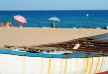 spain-and-portugal-see-surge-in-tourist-bookings-amid-middle-east-travel-concerns