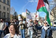 protesters-in-swedish-capital-condemn-israel’s-west-bank-annexation-plans,-strikes-on-lebanon