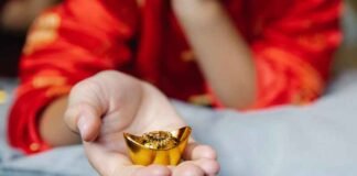 gold-rises-as-oil-weakens-after-us-extends-ceasefire-with-iran