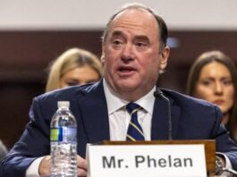 us.-navy-chief-resigns-amid-pentagon-infighting