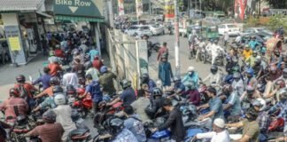 bangladesh’s-fuel-crunch-is-largely-the-government’s-fault