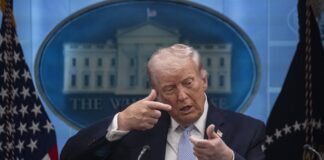trump-orders-navy-to-shoot-any-boat-laying-mines-in-strait-of-hormuz-amid-ceasefire
