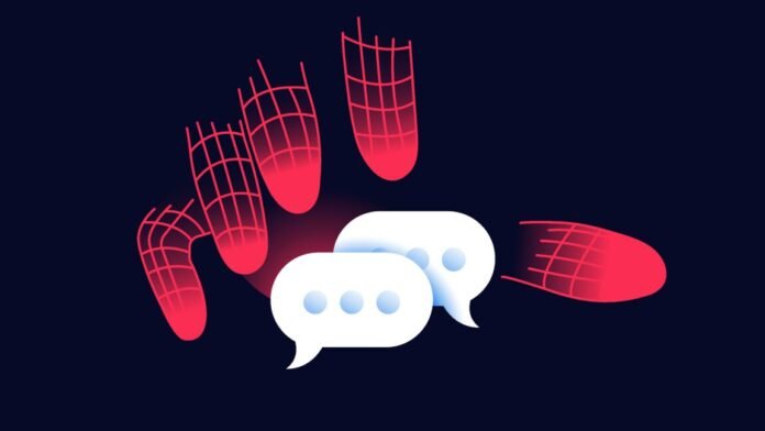 apple-stops-weirdly-storing-data-that-let-cops-spy-on-signal-chats