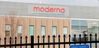 europe—not-us—first-to-authorize-moderna’s-combo-mrna-flu-covid-vaccine