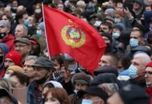 leader-of-russia’s-communists-warns-parliament-of-risk-of-revolution-due-to-faltering-economy
