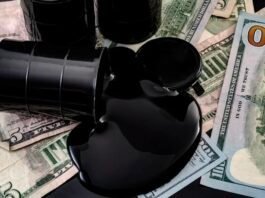 king-dollar-still-reigns-supreme-in-liquidity-starved-gulf