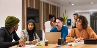 professional-school-grads-from-diverse-classes-get-higher-salaries