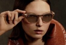 meta-cuts-contractors-who-reported-seeing-ray-ban-meta-users-have-sex