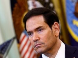 fbi-redirected-a-quarter-of-staff-to-target-immigrants-under-trump’s-deportation-push
