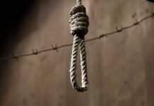 iran-executes-three-men-accused-of-links-to-mossad-and-killing-security-officer