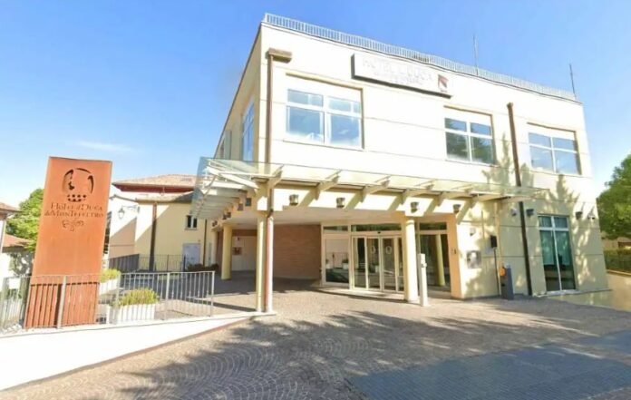 boy-dies-after-being-sucked-into-jacuzzi-filter-at-hotel-during-family-vacation 