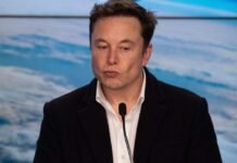 elon-musk-tried-to-hire-openai-founders-to-start-ai-unit-inside-tesla