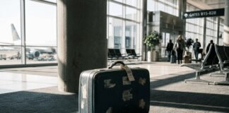 airbnb,-expedia-flag-demand-hit-as-middle-east-conflict-drags-on