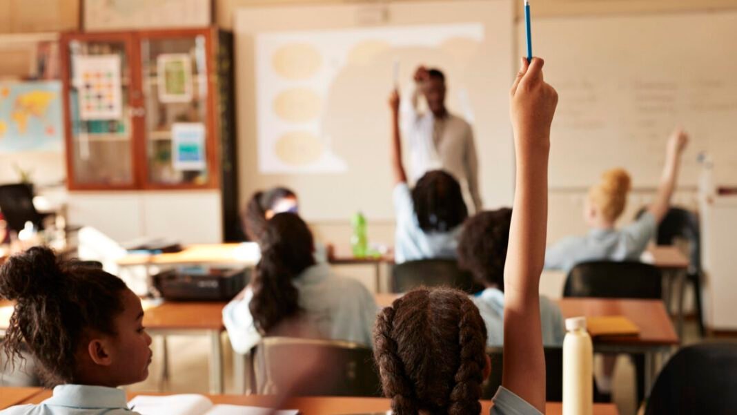 chaos-erupts-as-cyberattack-disrupts-learning-platform-canvas-amid-finals