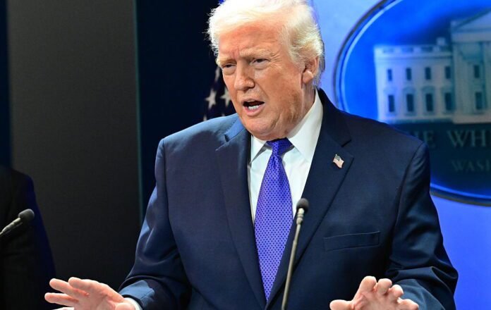 court-rules-trump’s-10%-tariff-is-just-as-illegal-as-the-tariff-it-replaced