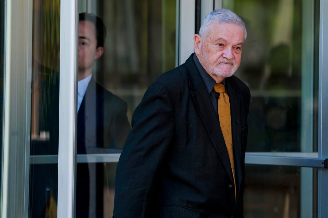 dodging-foia-could-now-mean-arrest-and-strip-search,-depending-on-who’s-asking