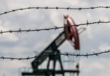 oil-rises-after-trump-rejects-iran’s-response-to-us-peace-proposal