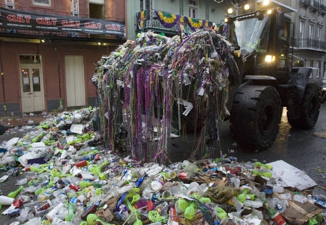 new-orleans-wants-to-fix-its-mardi-gras-mess.-so-why-is-the-trash-pile-still-growing?