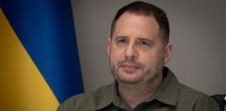 what-to-know-about-the-corruption-probe-involving-zelenskyy’s-ex-chief-of-staff