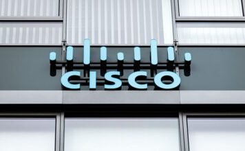 cisco-announces-record-revenue-and-4,000-layoffs-in-the-same-day