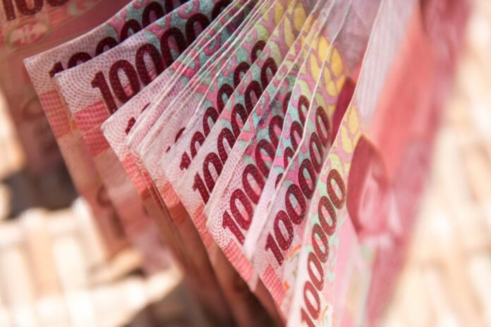 how-low-will-indonesia’s-falling-rupiah-go?
