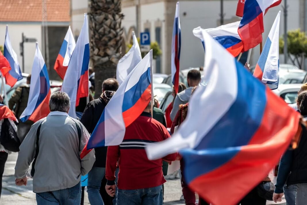 what’s-really-driving-europe’s-pro-russian-supporters?