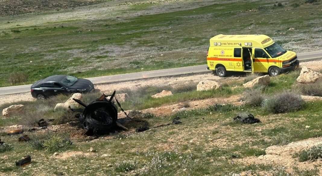 4-wounded,-one-critically, in-rosh-hanikra-drone-strike-as-israel-lebanon-talks-resume-in-washington 