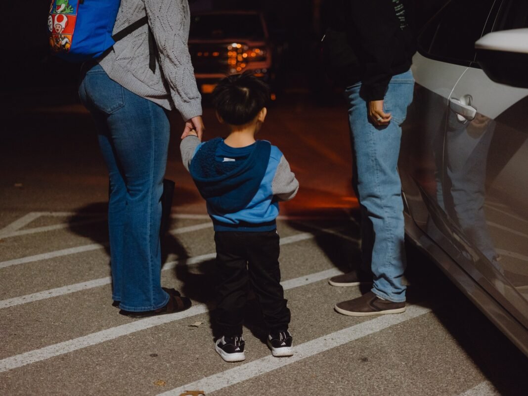 more-than-100,000-american-kids-have-had-a-parent-detained-in-immigration-sweeps,-report-estimates more-than-100,000-american-kids-have-had-a-parent-detained-in-immigration-sweeps,-report-estimates