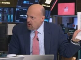 Wall Street guru struck speechless by Trump insider stock trades wall-street-guru-struck-speechless-by-trump-insider-stock-trades