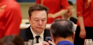 elon-musk-took-too-long-to-sue-openai,-jury-unanimously-agrees