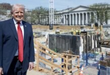 trump-brags-his-ballroom-to-be-topped-by-‘greatest-drone-empire’