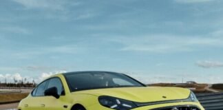 leaving-the-v8-in-the-past:-the-all-electric-mercedes-amg-gt-4-door