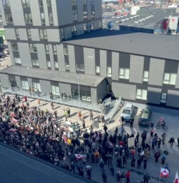 Greenlanders boo new US consulate, urge Trump envoy to ‘go home’ greenlanders-boo-new-us-consulate,-urge-trump-envoy-to-‘go-home’