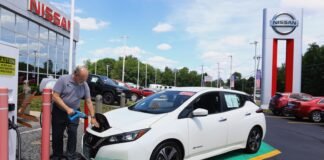 why-hybrids-—-not-evs-—-are-winning-over-us-consumers
