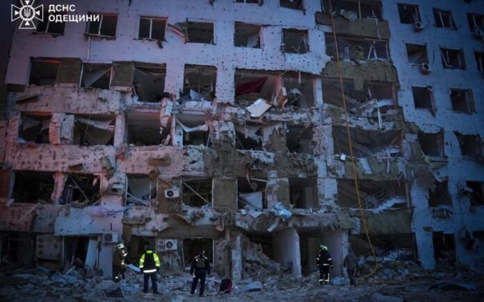 russia-hits-ukraine-with-oreshnik-missile-in-one-of-war’s-biggest-attacks-on-kyiv