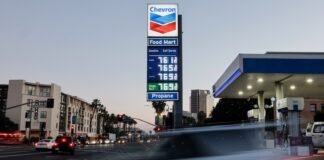 ‘i-need-chevron’:-the-oil-company-at-the-center-of-the-california-governor’s-race