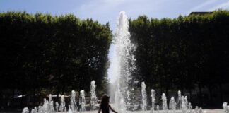 france-reports-heatwave-fatalities-as-britain-breaks-may-temperature-record