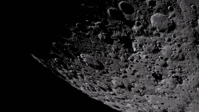 nasa-takes-steps-toward-building-moon-base,-including-discussing-a-“perimeter”