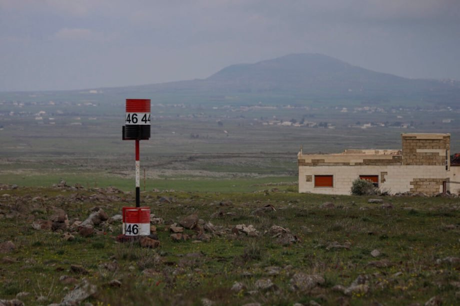 israeli-forces-bulldoze-land-during-incursion-into-syria’s-quneitra-countryside israeli-forces-bulldoze-land-during-incursion-into-syria’s-quneitra-countryside