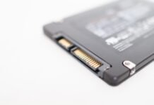 websites-have-a-new-way-to-spy-on-visitors:-analyzing-their-ssd-activity