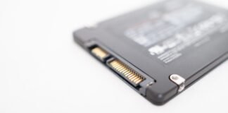 websites-have-a-new-way-to-spy-on-visitors:-analyzing-their-ssd-activity