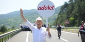 court-ruling-throws-turkey’s-main-opposition-into-leadership-crisis