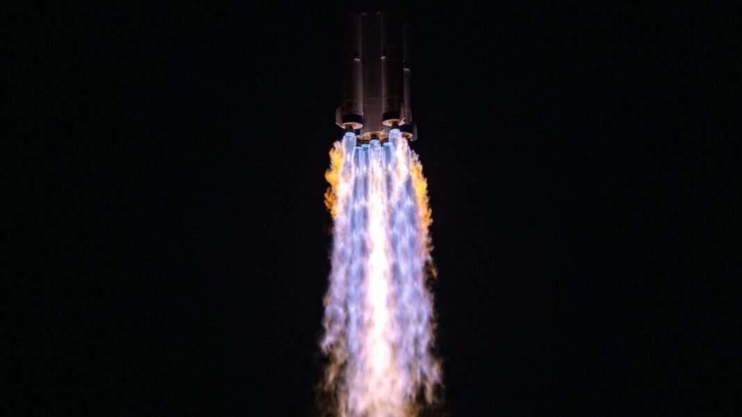 rocket-report:-a-dark-day-for-blue-origin;-pentagon-eyes-new-launch-site